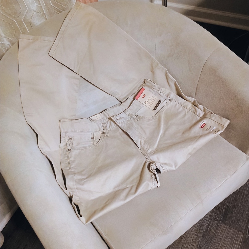 Levi's Light Tan Denim Pants Inseam 32in 514 Straight